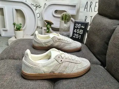 251DAdidas SAMBA OG Ws clásico Originales en los últimos años están hechos de cuero de ante genuino 