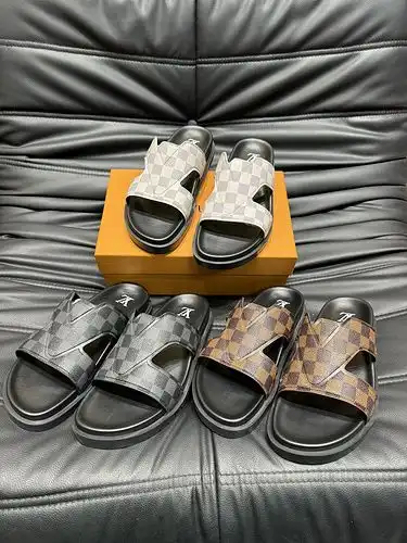 LV Código Hombre 0521A90 Talla 3844
