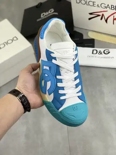 DG Hombre Código 0527C20 Tamaño 3844 45 46 personalizado