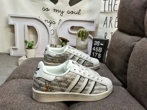 178D Adidas Three Leaf Clover Originals Superstar BZ2532 Shell Head Clásico versátil zapatos deporti