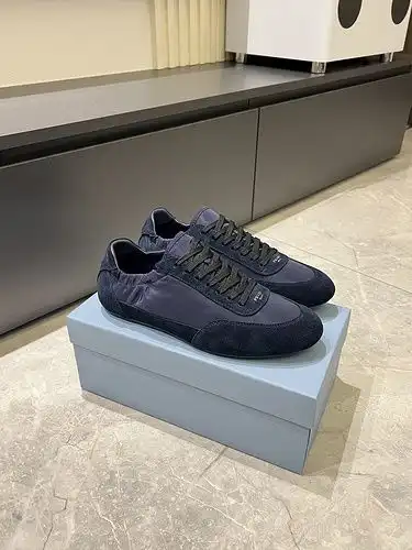 Prada Mens Edición Código 0521B50 Talla 3844