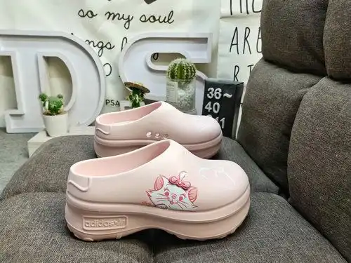 241DAdidas OZWAVE CLOG amortiguación estable rebote suela gruesa papa zapatillas chef segunda genera
