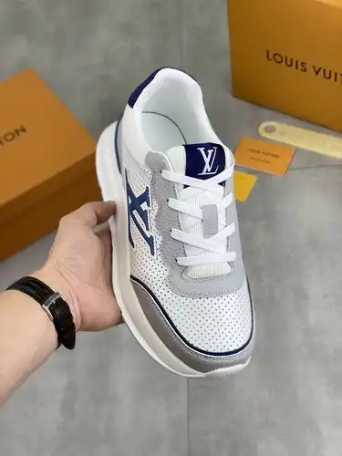 LV Hombre Código 0529B60 Tamaño 3844 45 46 personalizado