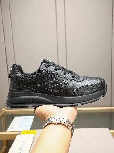 LV Hombre Código 0611B60 Tamaño 3844 45 personalizado