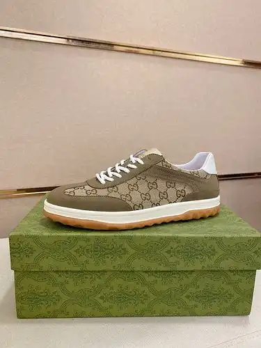 Gucci Mens Edition Código 0517B30 Tamaño 3844 Personalizable 45 no reembolsable