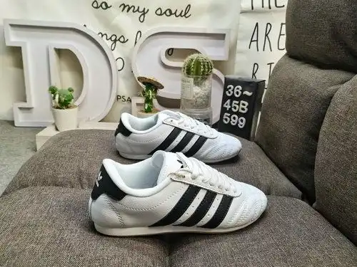 599 DADidas TAEKWONDO W Actualizaciones Versión Q Actualizaciones Versión de desarrollo de última ve
