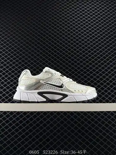Nivel de empresa El Nike V5 RNR es un cómodo versátil antideslizante y duradero zapato casual de cor