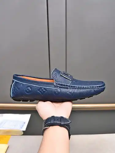 LV Hombre Código 0524B30 Tamaño 3844 45 personalizado
