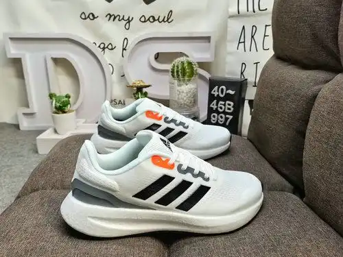 El nivel de la empresa 997D es realmente explosivo AdidasLos zapatos para hombre Adidas están hechos