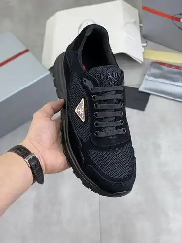 Prada Mens Edición Código 0615C20 Tamaño 3844 45 Personalizado