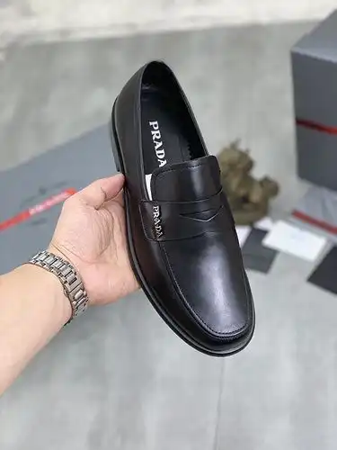 Prada Mens Edición Código 0602C00 Tamaño 3844 45 Personalizado