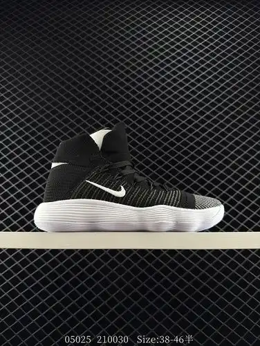 Nike REACT Hyperdunk 2017 Low Dunk Series Low Top Deportes Casuales Cultura Zapatos de baloncesto Ar