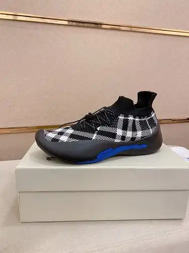 Burberry Mens Edition Código 0608B Tamaño 3944 45 Personalizado