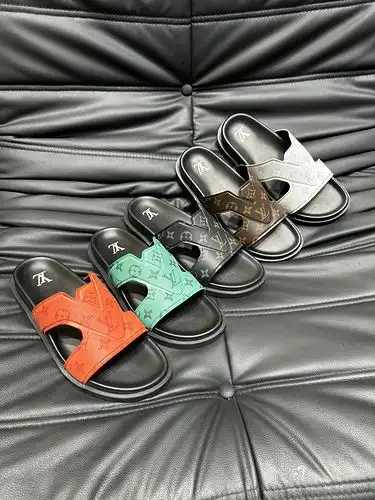 LV Código Hombre 0521A90 Talla 3844