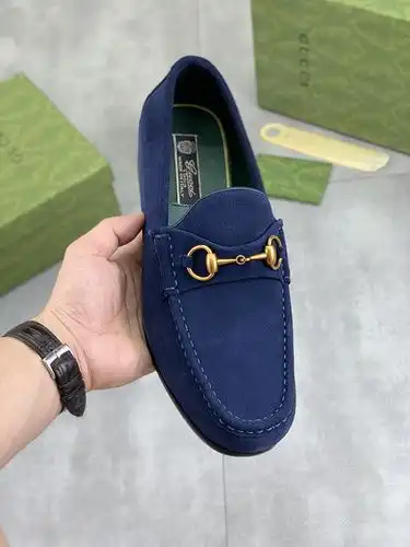Gucci Mens Edition Código 0616C00 Tamaño 3845 45 personalizado