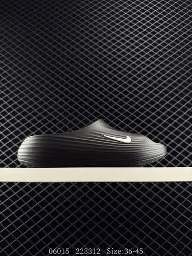60 Nike ReactX REJUVEN8 Slide Nikes Los zapatos de agujero sencillos y cómodos están hechos de espum