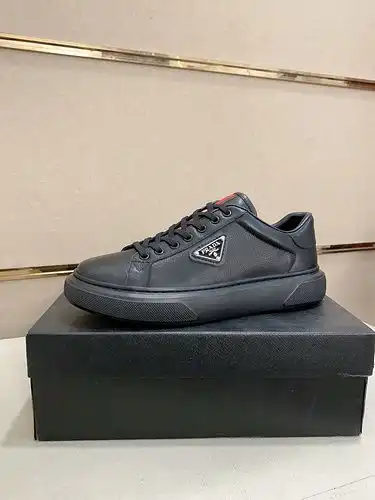 Prada Mens Edition Código 0606B60 Tamaño 3844 45 personalizado no reembolsable
