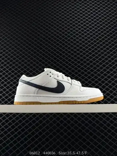 1 nivel de la empresa La Nike SB Dunk Low quotOrange Labelquot blanco y azul goma cruda cuerpo gener