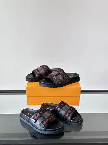 LV Código Hombre 0522B00 Talla 3844