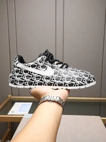 Dior Mens Edition Código 062C10 Tamaño 3845 45 46 personalizado no reembolsable
