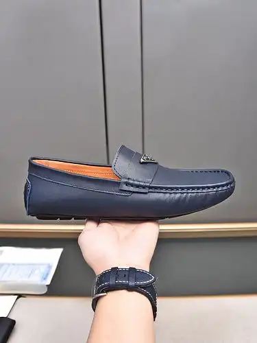 Prada Mens Edición Código 0524B30 Tamaño 3844 45 46 Personalizado