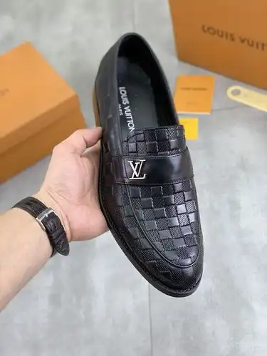 LV Hombres Código 0616B40 Tamaño 3945 personalizado 3846
