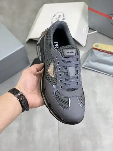 Prada Mens Edición Código 0616C60 Tamaño 3845 45 Personalizado