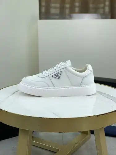 Prada Mens Edición Código 0615C Tamaño 3844 45 Personalizado