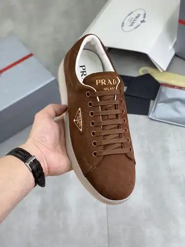 Prada Mens Edición Código 0529C00 Tamaño 3844 45 Personalizado