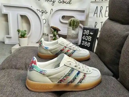 386D Adidas Gazelle Indoor JH73 zapatos ligeros resistentes al desgaste Este zapato deportivo Adidas
