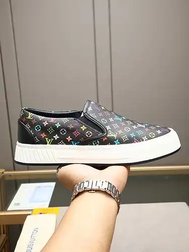 LV Hombre Código 0611B30 Tamaño 3844 45 personalizado