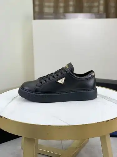 Prada Mens Edición Código 0615C Tamaño 3844 45 Personalizado