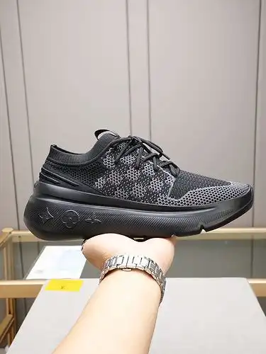 LV Hombre Código 0524B Tamaño 3844 45 personalizado