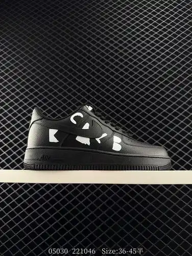 NIKE AIR FORCE 107 Original Último y Cartón Crear Puro Bajo corte Versión de la Fuerza Aérea Enfocad