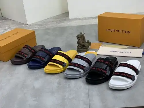 LV Hombre Código 0615B00 Tamaño 3844 45 personalizado