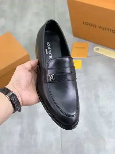 LV Hombres Código 0616B40 Tamaño 3945 personalizado 3846