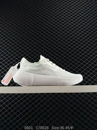 NK Free 2025 nuevos zapatos deportivos transpirables y amortiguadores tejidos con mosca enviados ofi