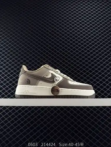 NIKE AIR FORCE 107 Original Último Cartón Original Creando Versión de la Fuerza Aérea de corte bajo 