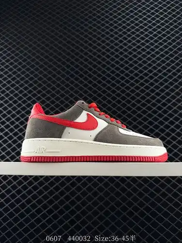 Nivel de empresa NIKE AIR FORCE 107 LV8 original último cartón original para crear una versión de la