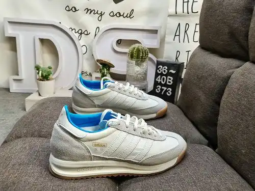La serie de zapatos deportivos retro 373Dadidas SL 72 RS JQ3501 es popular en todo el mundo Montando