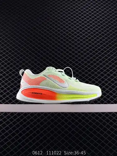 Nike Air Zoom Vomero 18 Lunar 18 2025 Nuevos cómodos zapatos de carrera casuales Desarrollo de zapat