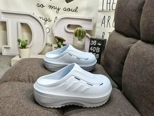 866DADidas OZWAVE CLOG JR9273 Estable amortiguación rebote suela gruesa papa zapatillas chef segunda