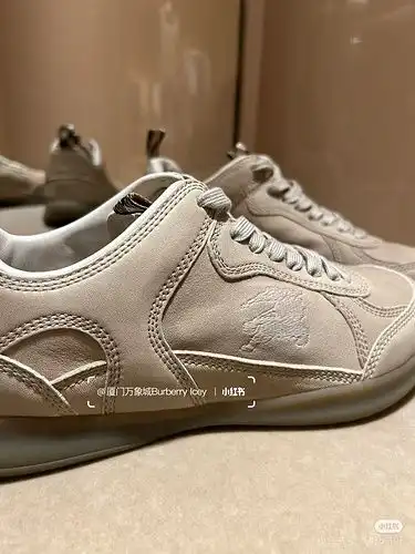 Burberry Mens Edition Código 0522B60 Talla 3844