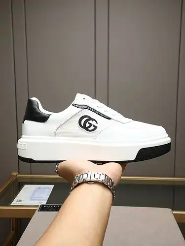 Gucci Mens Edition Código 0621B Tamaño 3845 45 personalizado no reembolsable