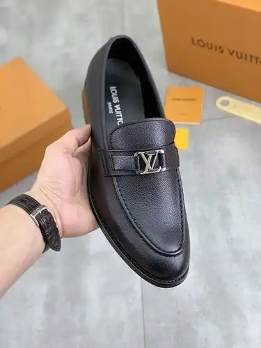 LV Hombres Código 0616B40 Tamaño 3945 personalizado 3846