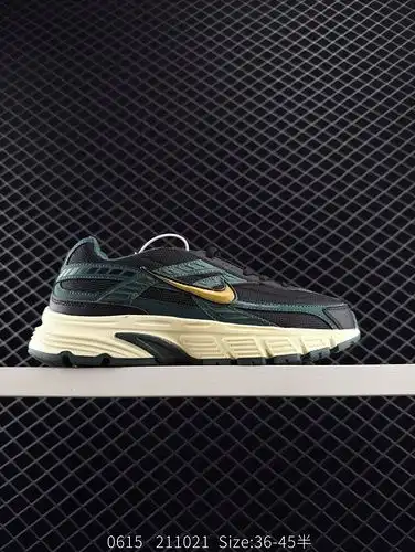 El artículo retro Nike WMNS Nike InitiatIAOR está diseñado para correr cómodamente El zapato de carr