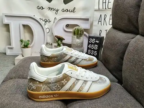 535D Adidas Gazelle Indoor DM SC92729 zapatos ligeros resistentes al desgaste Este zapato deportivo 