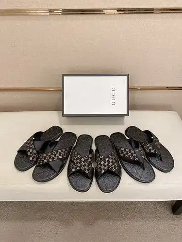 Gucci Mens Edition Código 0517A60 Tamaño 3844 Personalizable 45 no reembolsable