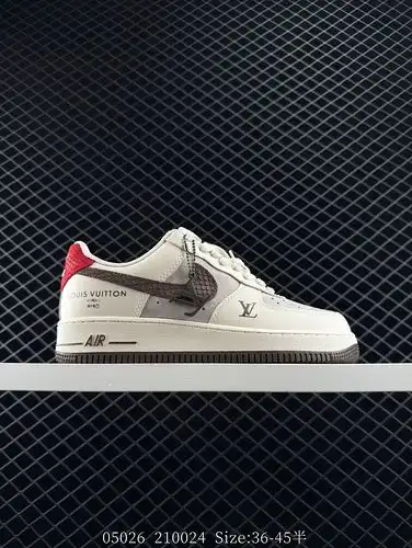 Versión personalizada Nike Air Force 1amp x27 07 Low LV co marca beige de cola roja Air Force No1 za