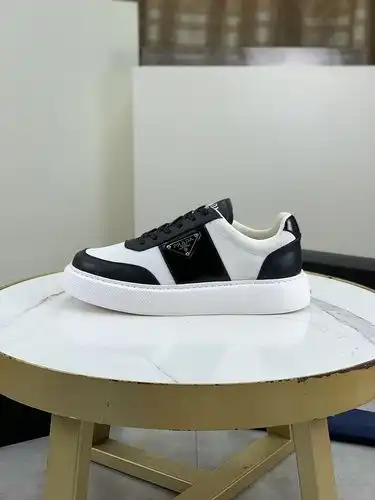 Prada Mens Edición Código 0615C Tamaño 3844 45 Personalizado